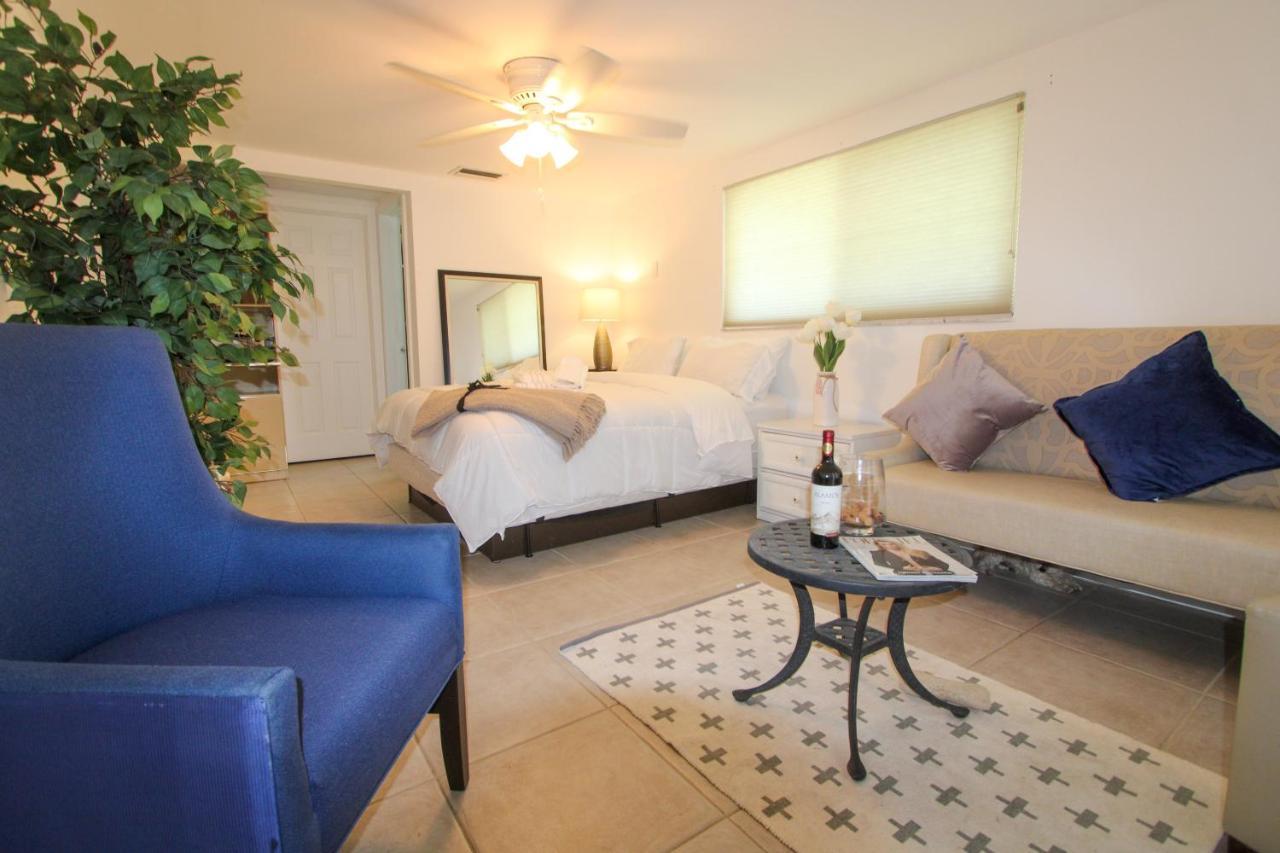 Near Clearwater And Tarpon Spring With Water View Apartment Holiday Exterior photo